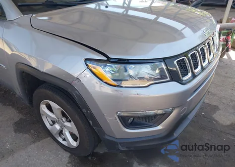 2021 Jeep Compass North z USA, uszkodzony, nr VIN 3C4NJDBB9MT514821